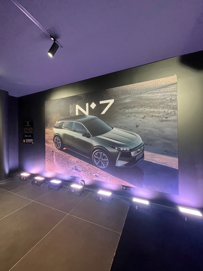 Valcom Event accompagne Stellantis à l’occasion du lancement de la nouvelle DS7.